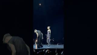 Her vocals are insane #arianagrande #eternalsunshinetour