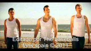 The Baseballs Fans España: Tracklist de Strings and stripes-Cancion 3:im not a girl no yet a woman