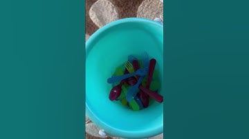 ASMR.COLORFUL PLASTIC SPOONS & FORK DROPPING SOUNDS #shorts #asmrsounds #asmr #viral #spoon #fork