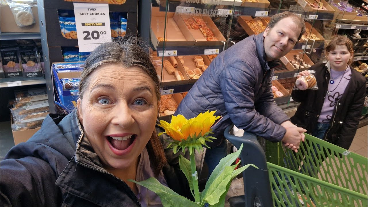 ER PIGERNE ENIGE NÅR VI SHOPPER I NETTO & 365🛒🤔JULEPAPIR & FORÅRSVEJR🐞