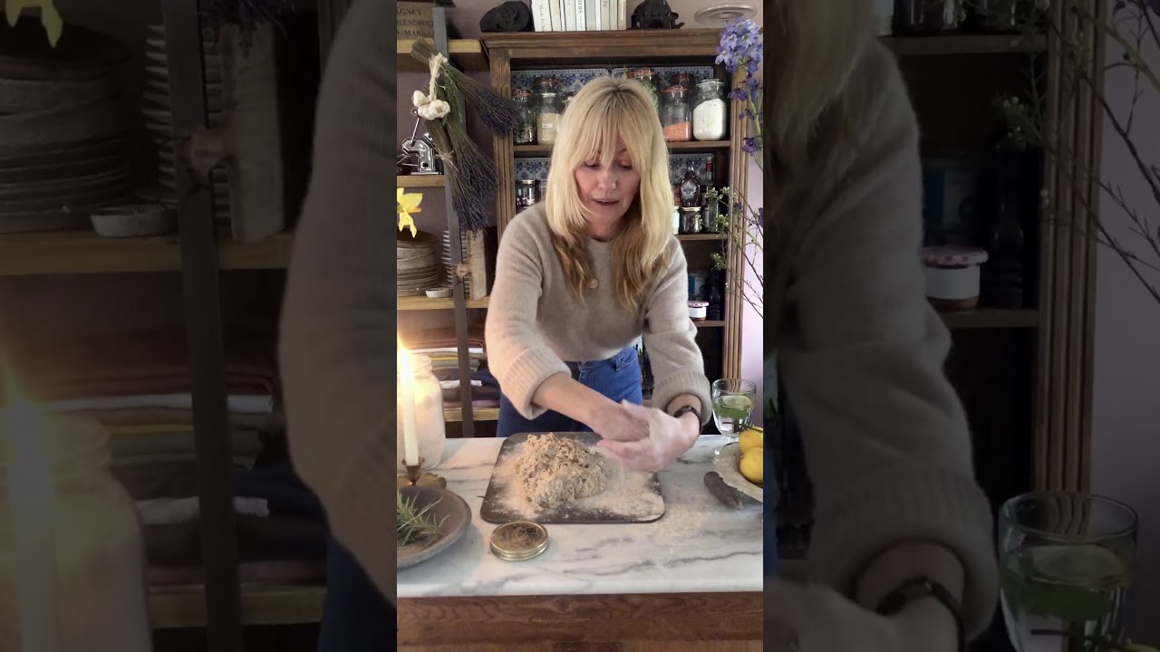 ROSEMARY CLODAGH BREAD