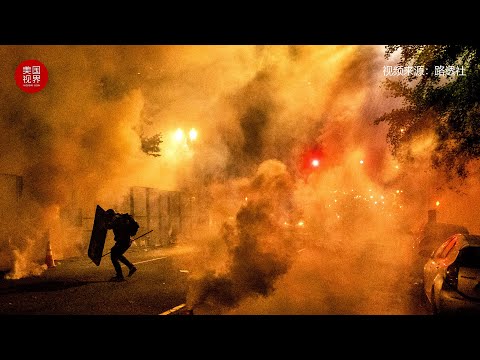 【美国小人物】菜鸟黑人警察：要么当黑人？要么当警察？难！