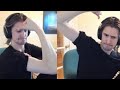 xQc shows off his muscles