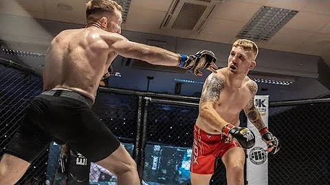 Featherweight Grand Prix Final - Bout 3 - Aaron Sm...