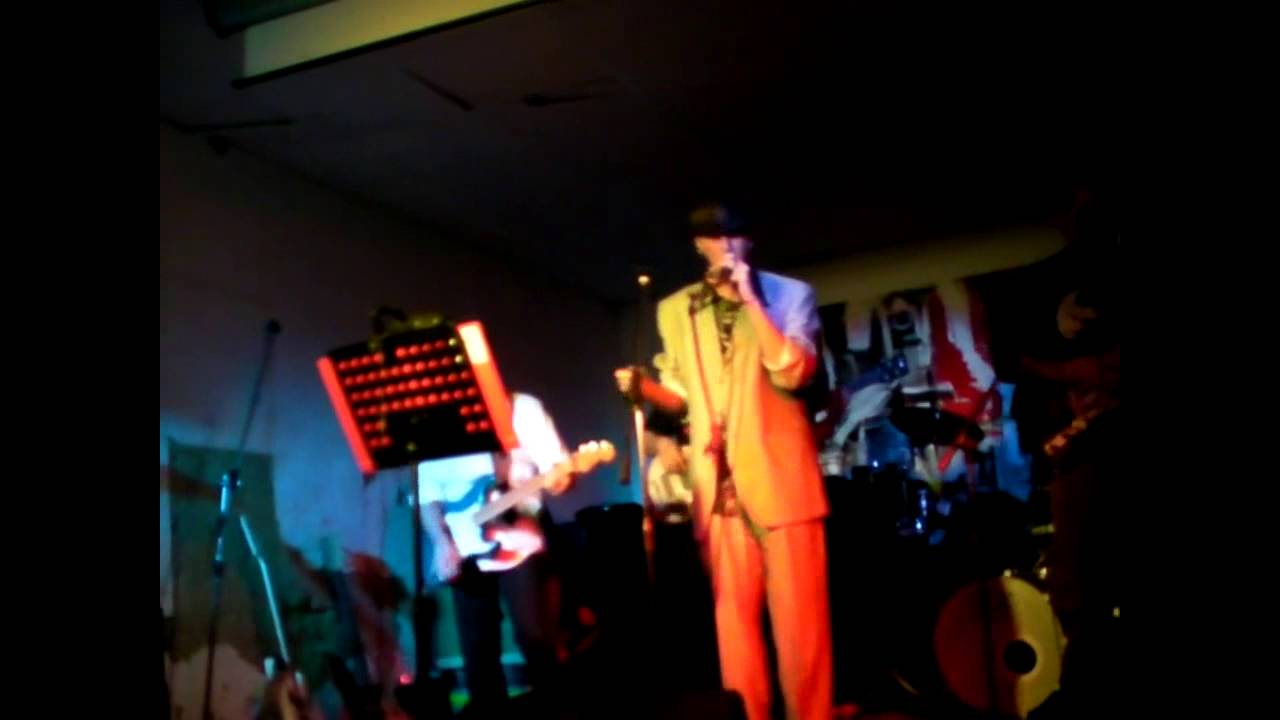 Blue Strack @ Le Scimmie - Milano - YouTube