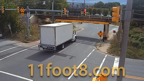 Slow speed smashup at the 11foot8+8 bridge