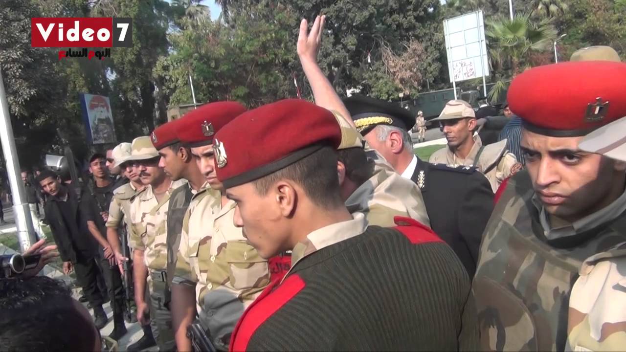 بالفيديو   شاهد استفزاز طلاب «الإخوان» للجيش بـ«النهضة»