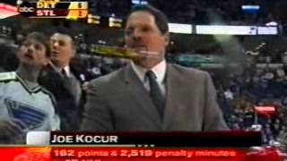 Detroit Red Wings-St Louis Blues scrum Mar 29, 2003