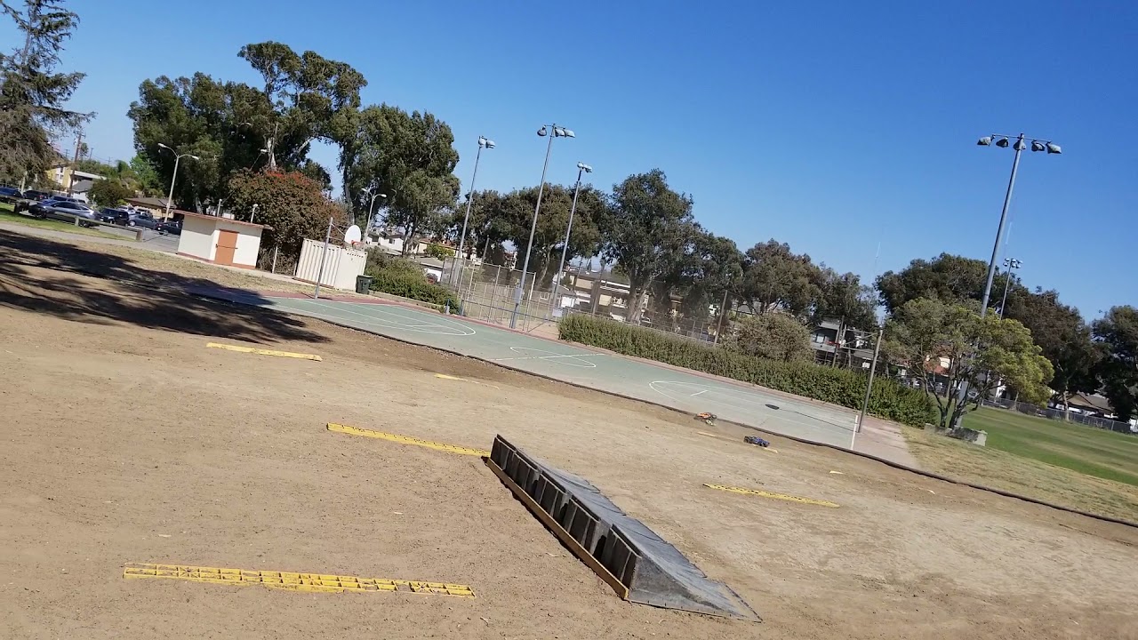 Tekno EB410.2 vs Slash 4/18/21