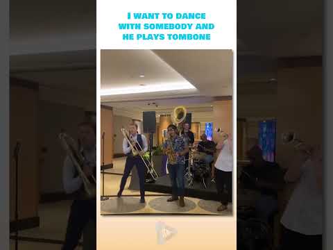 This would have got you on Ellen 10 years ago (featuring @jonathanarons and @triadbrass) 💃