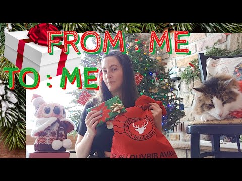 🎄BONUS VLOGMAS 🎁 #2/2 🪅 Opening my Christmas Gifts FROM ME TO MEI!! 🛷 IZZY ON THE MOVE 🎄