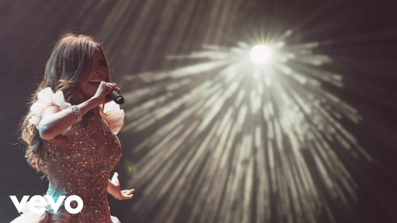 Watch Gloria Trevi - Ellas Soy Yo (En Vivo Desde La Arena Ciudad De México) on YouTube Watch Gloria Trevi - Ellas Soy Yo (En Vivo Desde La Arena Ciudad De México) on YouTube