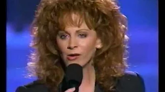 Reba in concert Please Come to Boston Reba in concert Please Come to Boston