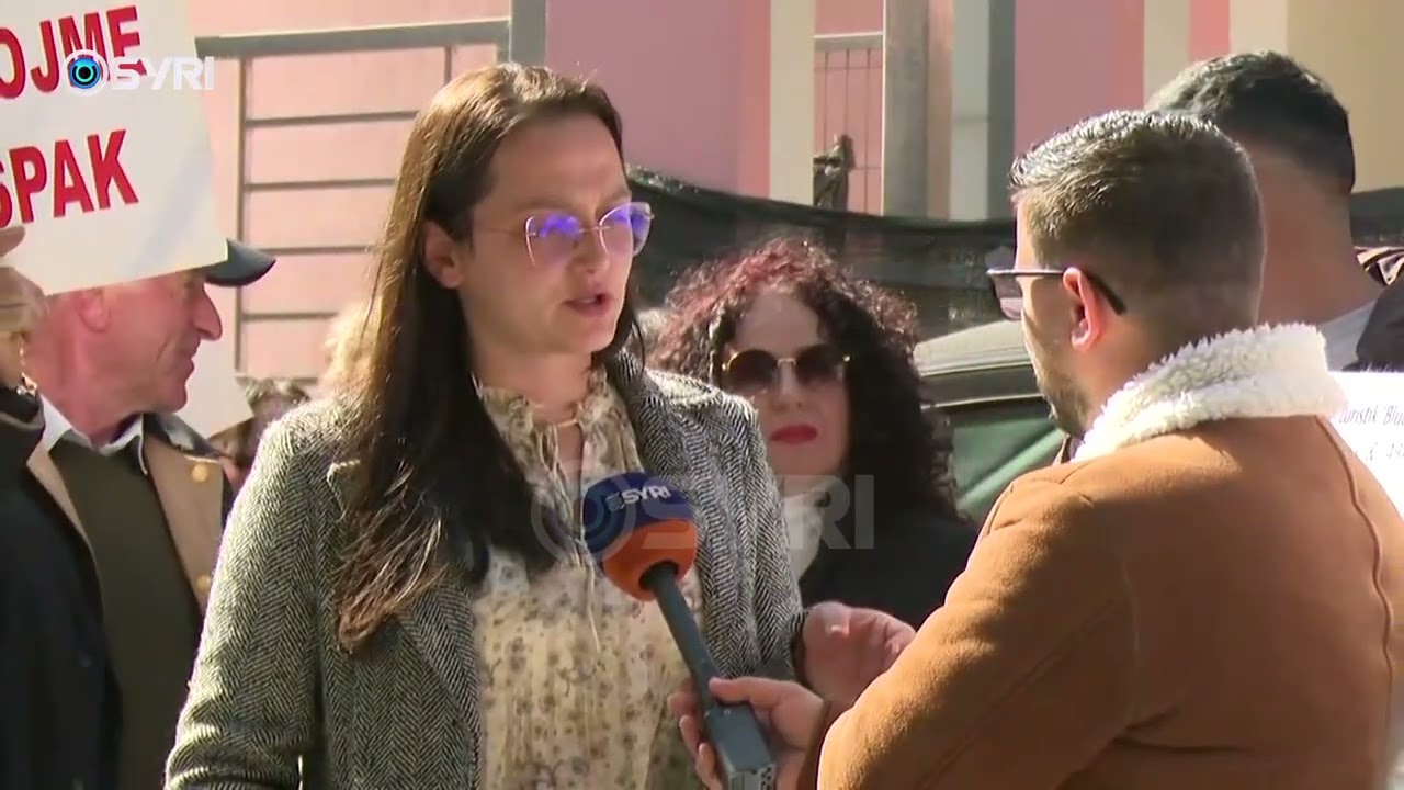 Banorët e Baks Rrjollit protestë në SPAK: Na kanë grabitur pronat me falsifikime