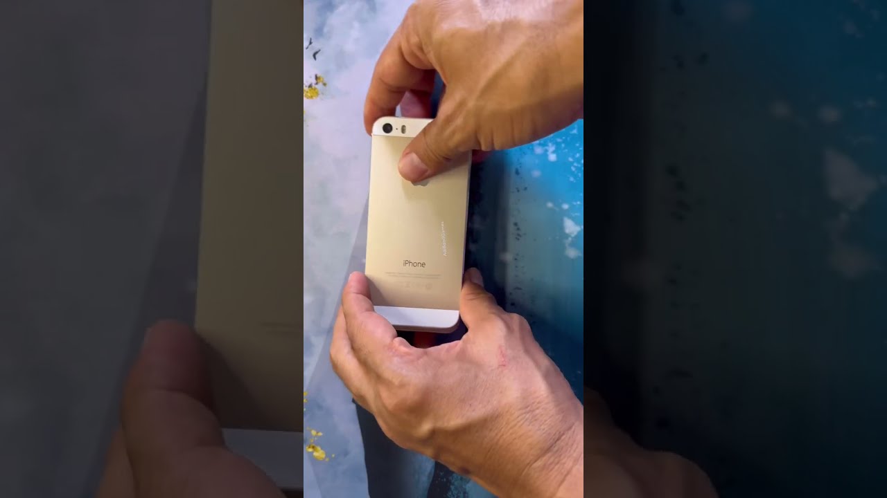 Comparison IPhone 5s Vs 5 Open Facebook Shorts