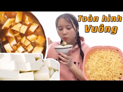 Video: Phô Mai Hình Vuông Với Giăm Bông Và Hạt Tiêu