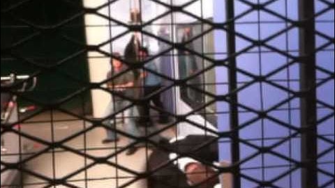 Prank in wind tunnel (behind the scenes) - stunt rigging