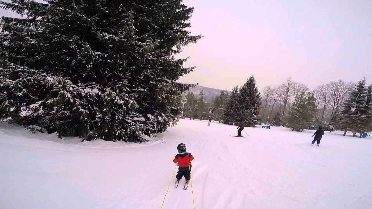 James skiing at Beaver Valley Ski Club - YouTube