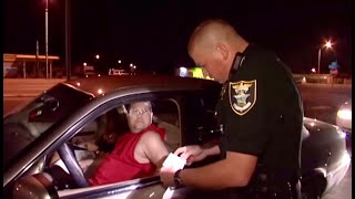 Cops Tv show Lee county Florida. Traffic stop. (2005).