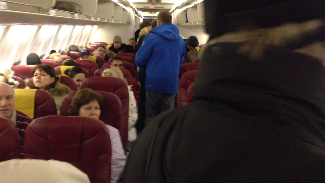 Посадка в Boeing 757-200 Ikar airlines рейс 8807 Сургут-Шарджа - YouTube