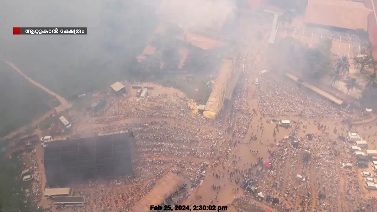 ആറ്റുകാൽ പൊങ്കാല നിവേദ്യ ചടങ്ങ് ആരംഭിച്ചു; ആകാശത്ത് നിന്ന് ഹെലികോപ്റ്ററിൽ പുഷ്പവൃഷ്ടി