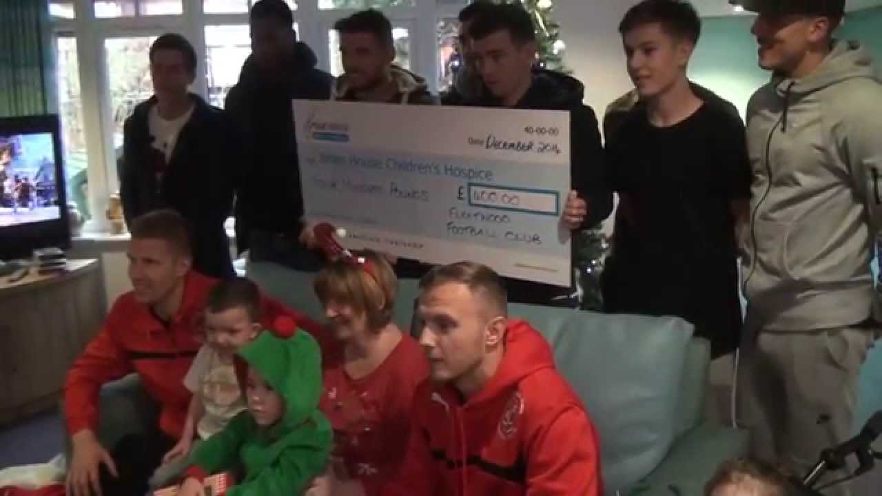 camera iphone 8 plus apk FLEETWOOD TOWN VISIT BRIAN HOUSE 2014