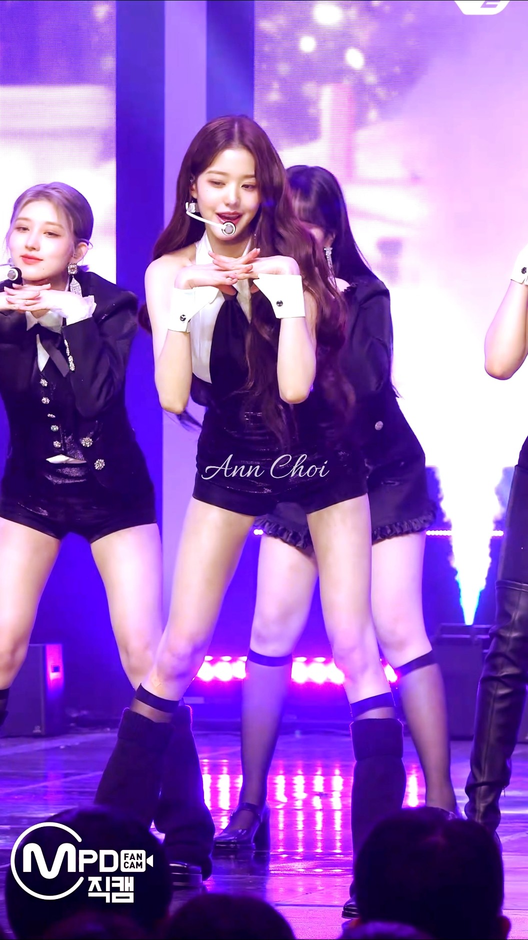 IVE #wonyoung ~ Love Dive 🩷💝 - YouTube
