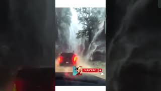 Off-road and caught in a flash flood 😳 #extremeevents #naturaldisaster #explore #waterfall #offroad