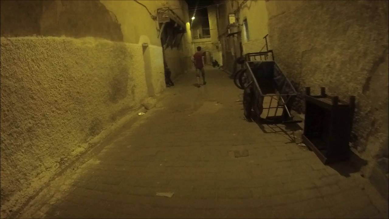 Di notte nella medina di Fes [Marocco]