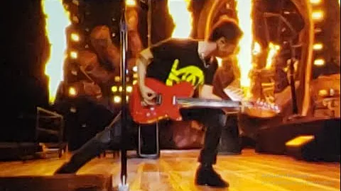 Muse - We Are F**king F***ed, Toronto 2023 (Screen Footage)