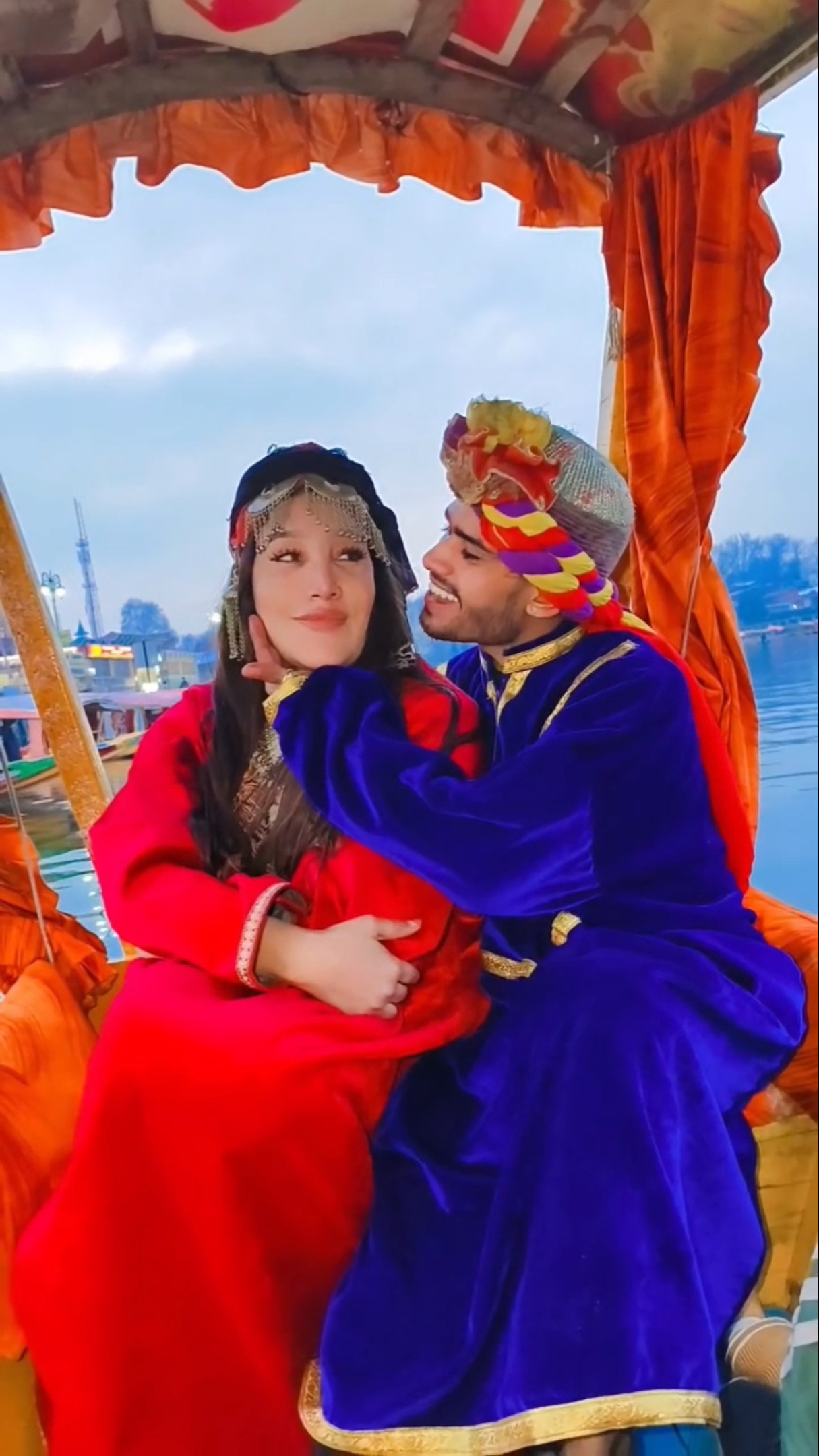 Pyar hamara amar rahega??