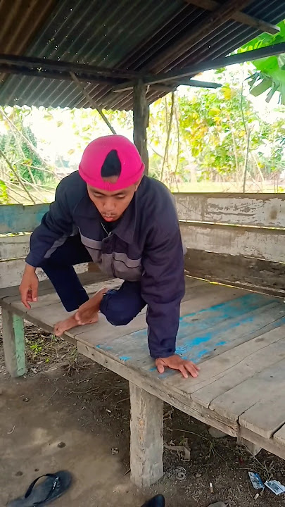 the ladder fell, take it first #trending #shortsvideo