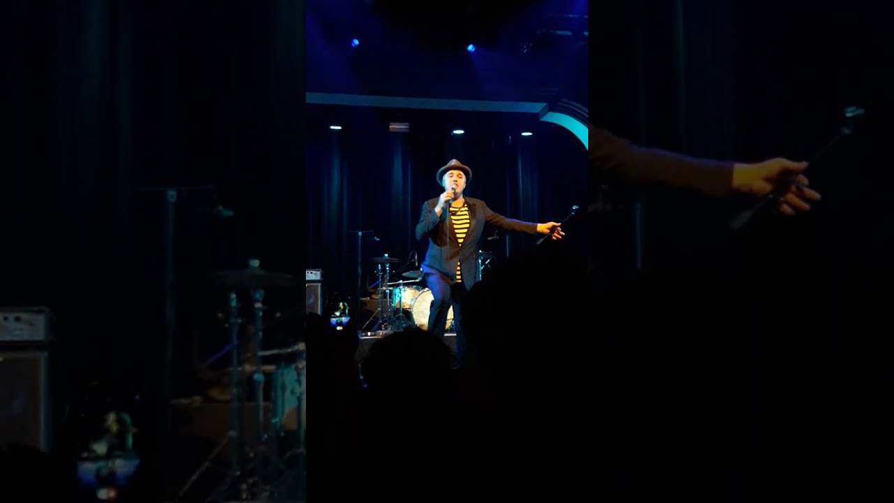 Peter Doherty & Frédéric Lo - "You Can't Keep It From Me Forever" (Handelsbeurs 11/05/2022) 