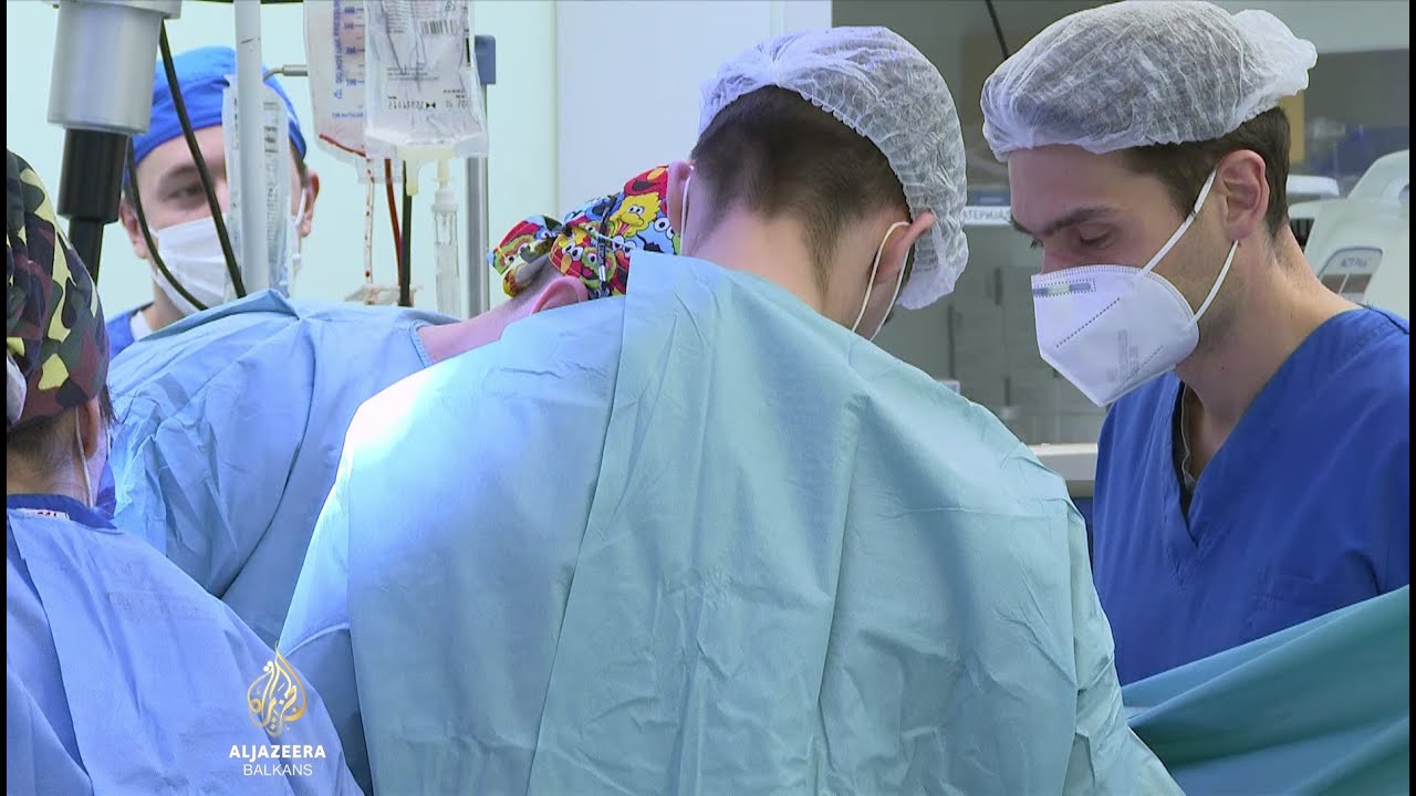 U Nišu urađena jedinstvena trostruka operacija krvnih žila