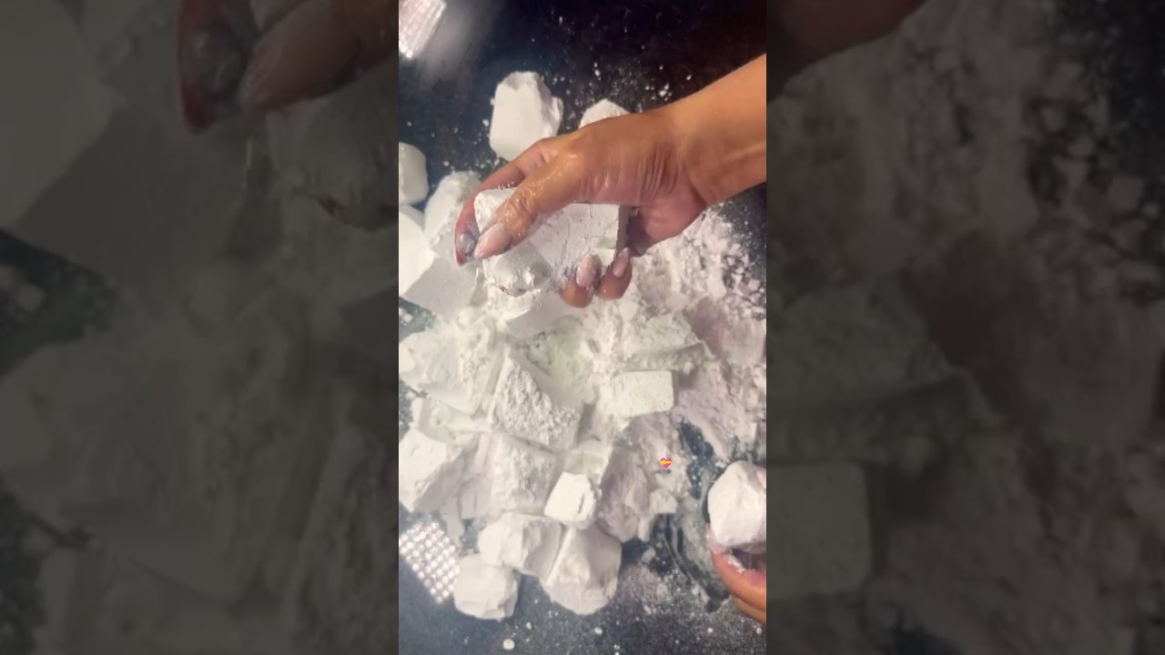 Most Satisfying Soft Chalk Crushes 💥 | ASMRcloud Compilation 