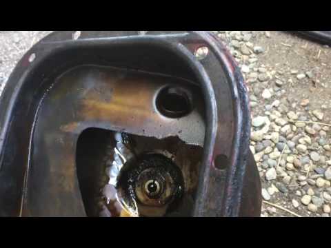 volvo-240-1989-oil-pan-removal