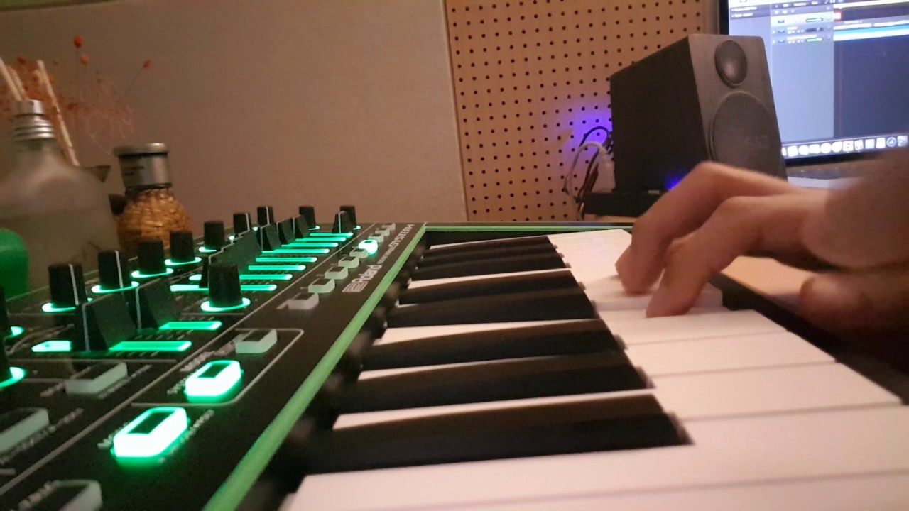 love on top synth bass,key bass(short) YouTube