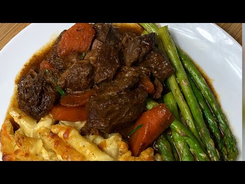 Video: Tender Veal In A Slow Cooker