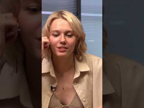 🔥Второй выпуск кинопрдкаста уже на канале #бэкстейдж #киноподкаст #сашахромова