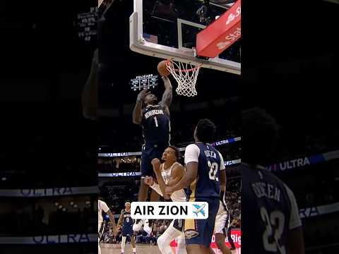 Zion with an INSANE put back slam!