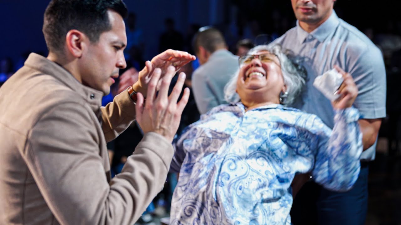 Glorious Outpouring of the Holy Spirit in California | David Diga Hernandez