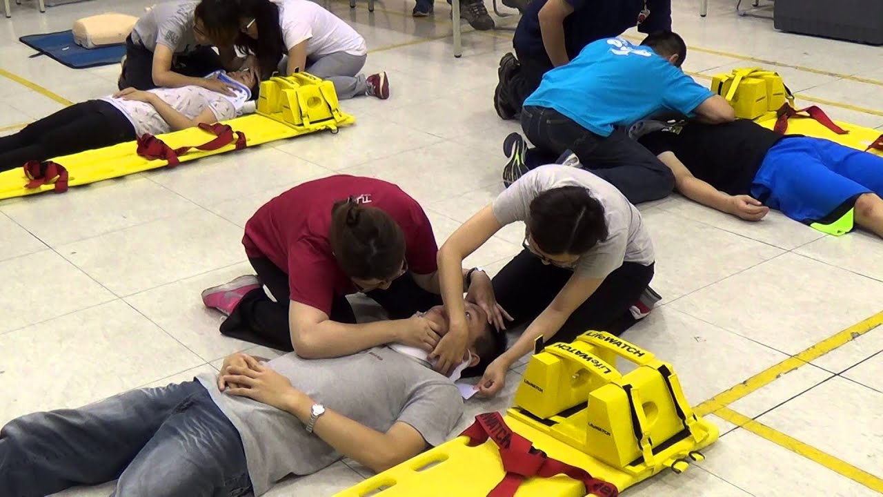 104 05 09 六 頸圈 長背板操作1 黃至正教官教導 Youtube