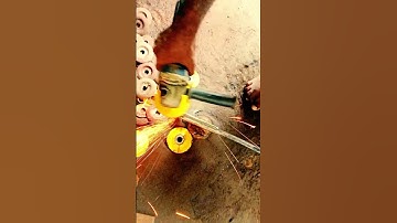 process billhook handle. #blacksmith #medievalblacksmith #viral #shortvideo