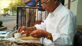 Don Pepin Garcia event - Master Cigar roller Rene