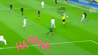 Neymar Hits The Ref With Shot In His Face. That Was Unintentional, Real Madrid Vs Psg