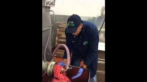 Pat La Frieda makes Bang Bangs Burgers