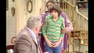 Gimme a Break S1E07 Your Prisoner is Dead