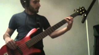 Caparezza-Dagli All'Untore (live) (bass)