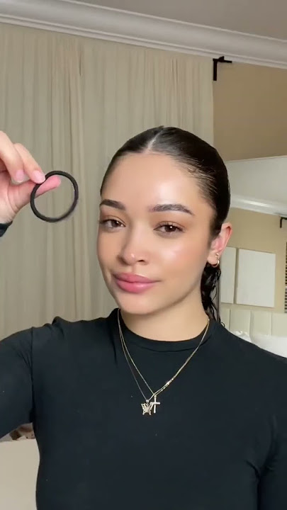 Download lagu Clean girl slick back bun hair tutorial 🤍 #hair #cleangirlaesthetic #cleangirl #hairstyle #haircare