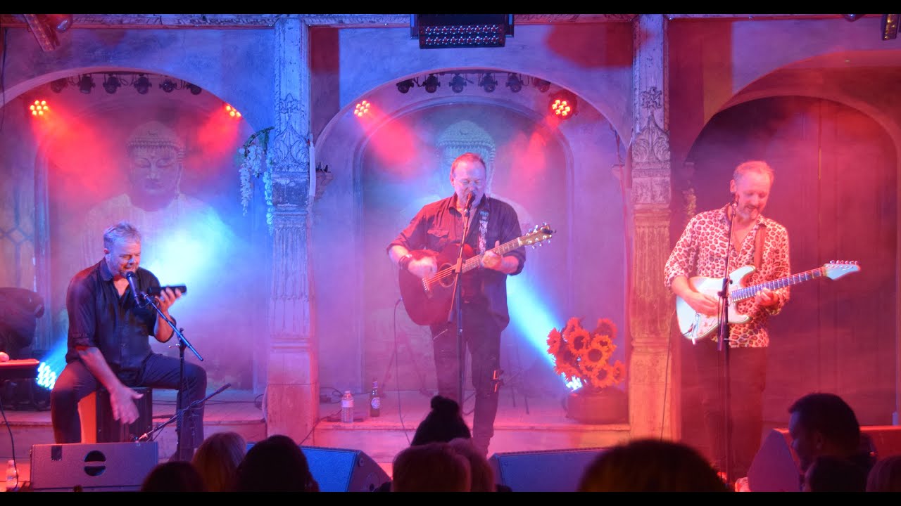 Died In Your Arms Cutting Crew Trio YouTube